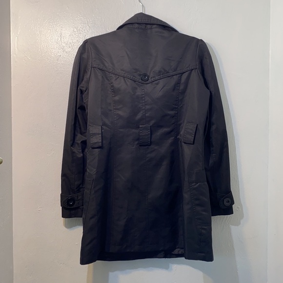 Miss London -Jet Black trench coat with puff shoulder and 2 pockets Size Large - Picture 3 of 8